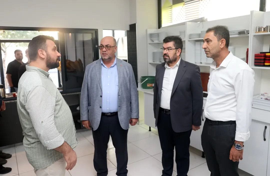 Dulkadiroğlu’nda Sağlık Ocağı İçin İlk Adım Başkan Akpınar Esnafla Ve Muhtarla Buluştu (1)