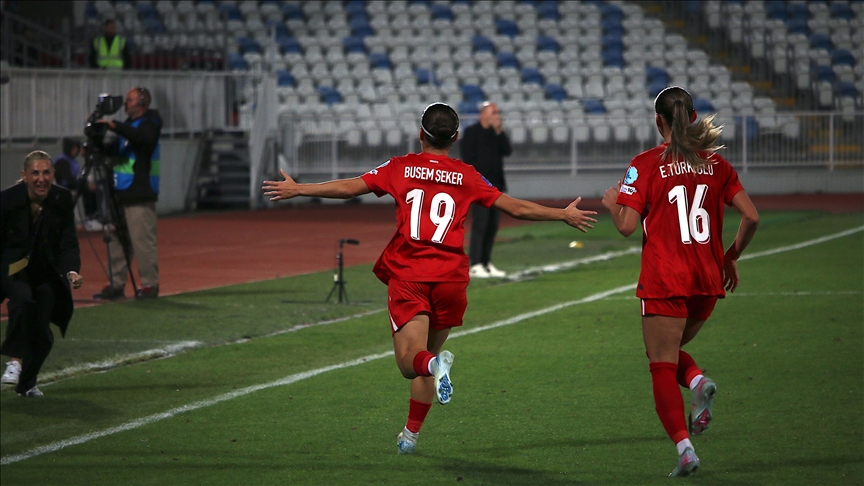 Thumbs B C 93269398Ee1Fc23381Af10047Ef91855