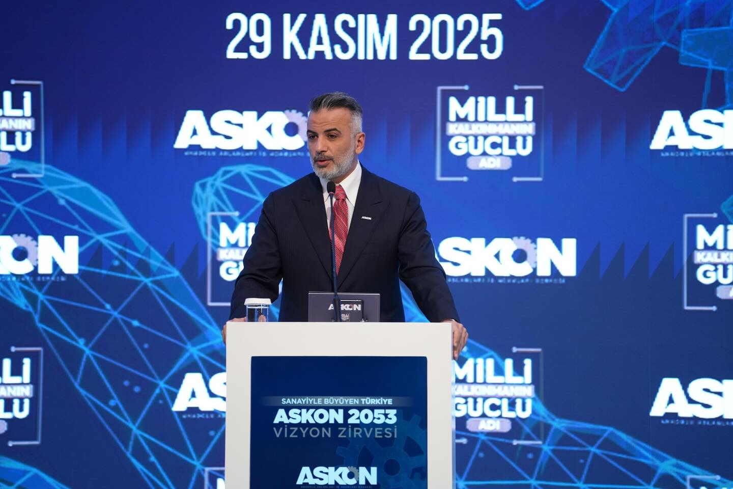 588600788 18059372543648124 6095235326335755332 N