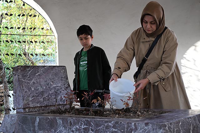 A A 20251125 39798765 39798759 M I L L I M U C A D E L E N I N S E M B O L I S I M L E R I N D E N S U T C U I M A M V E F A T I N I N 103 Y I L I N D A A N I L I Y O R