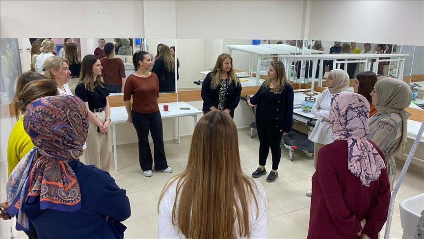 Aile Ve Sosyal Hizmetler Bakanlığının (2)