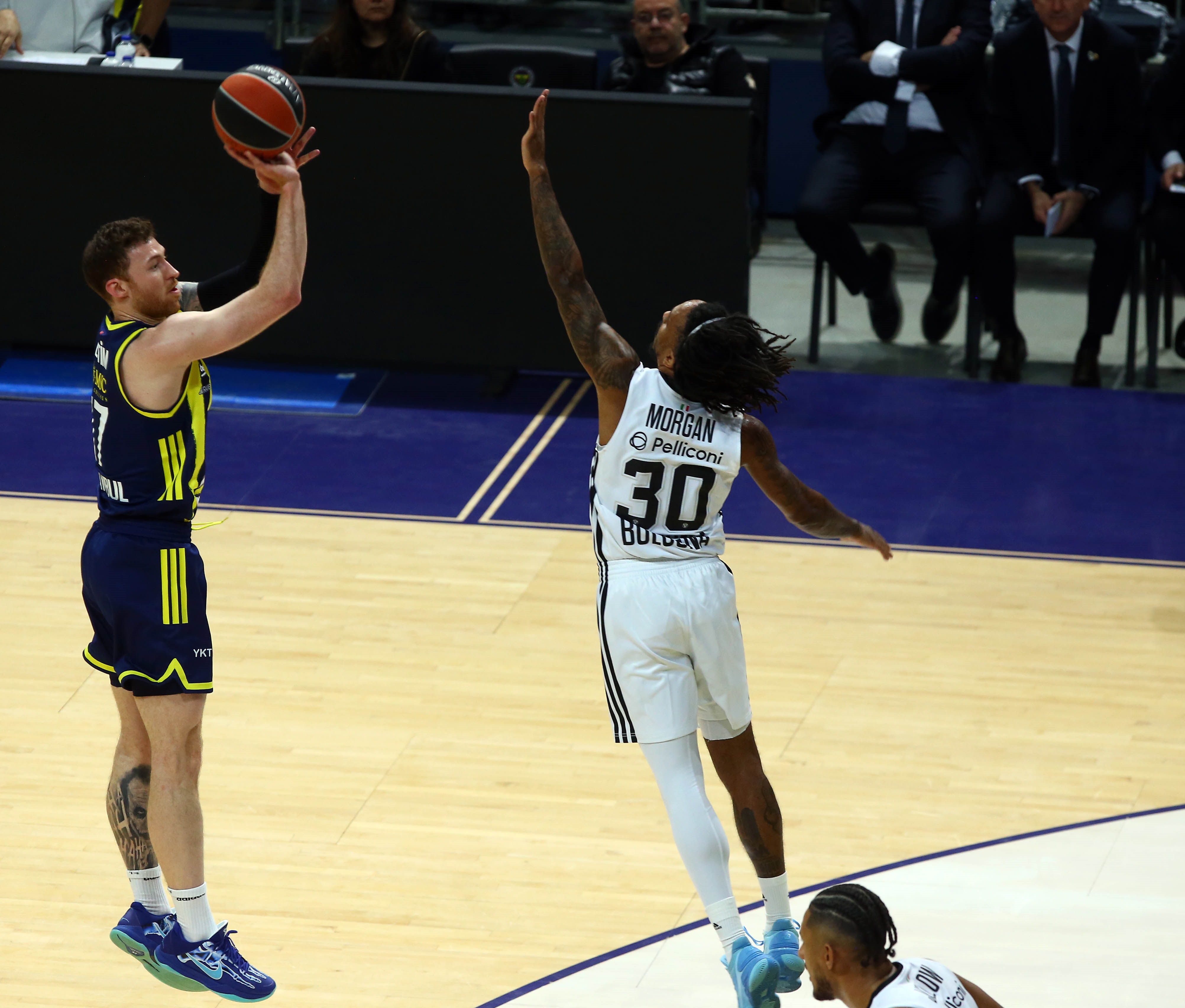 Fenerbahçe Beko, Virtus Bologna’yı 66 64 Ile Geçti (5)