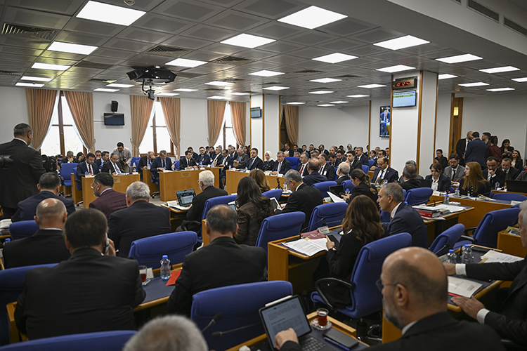 Gençlik Ve Spor Bakanı Bak