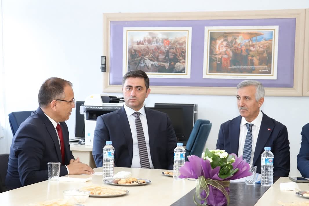 I M G 20251104 W A0016