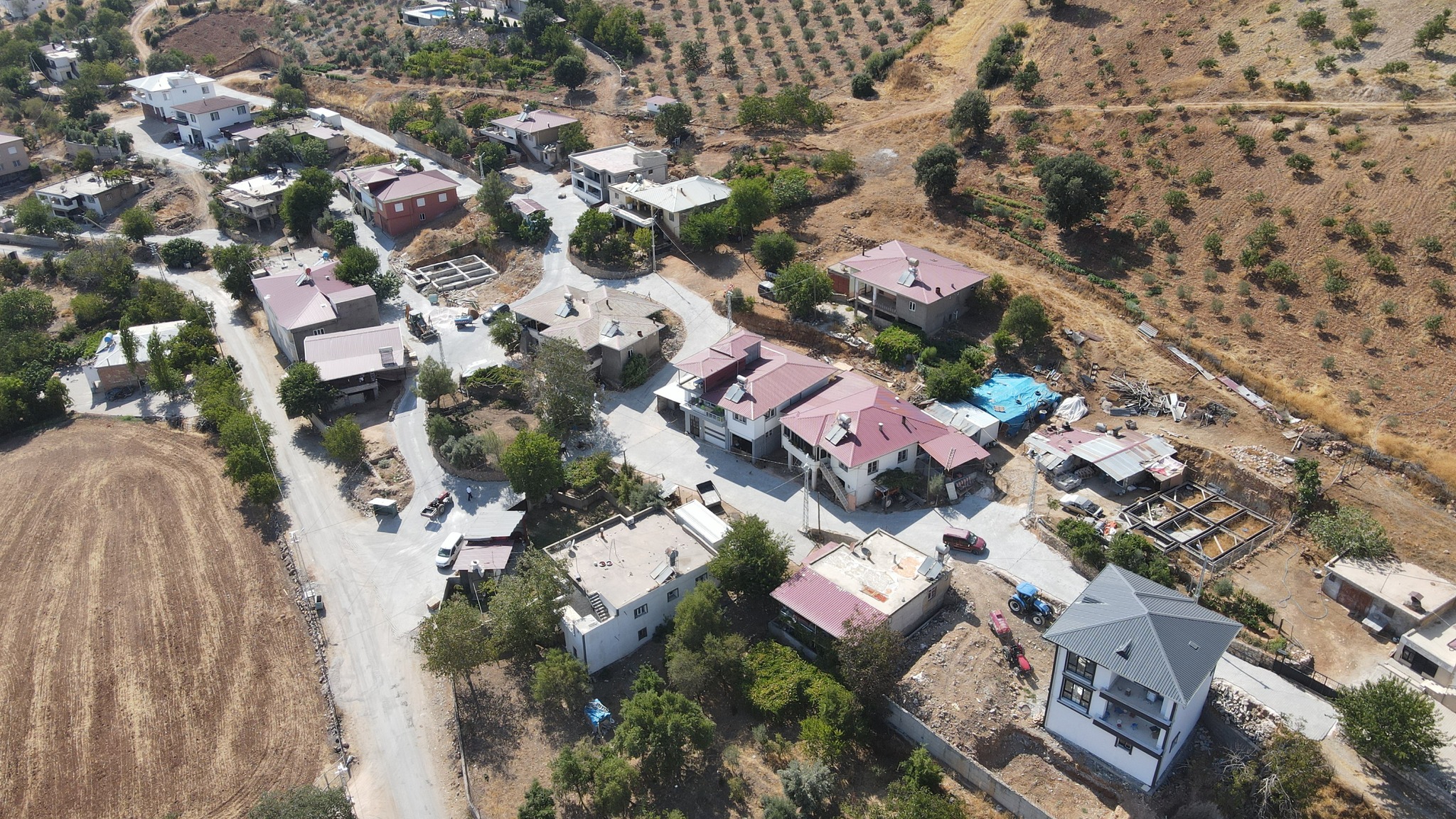 İkizer'le Pazarcık'ta Hizmet Seferberliği Sürüyor (6)