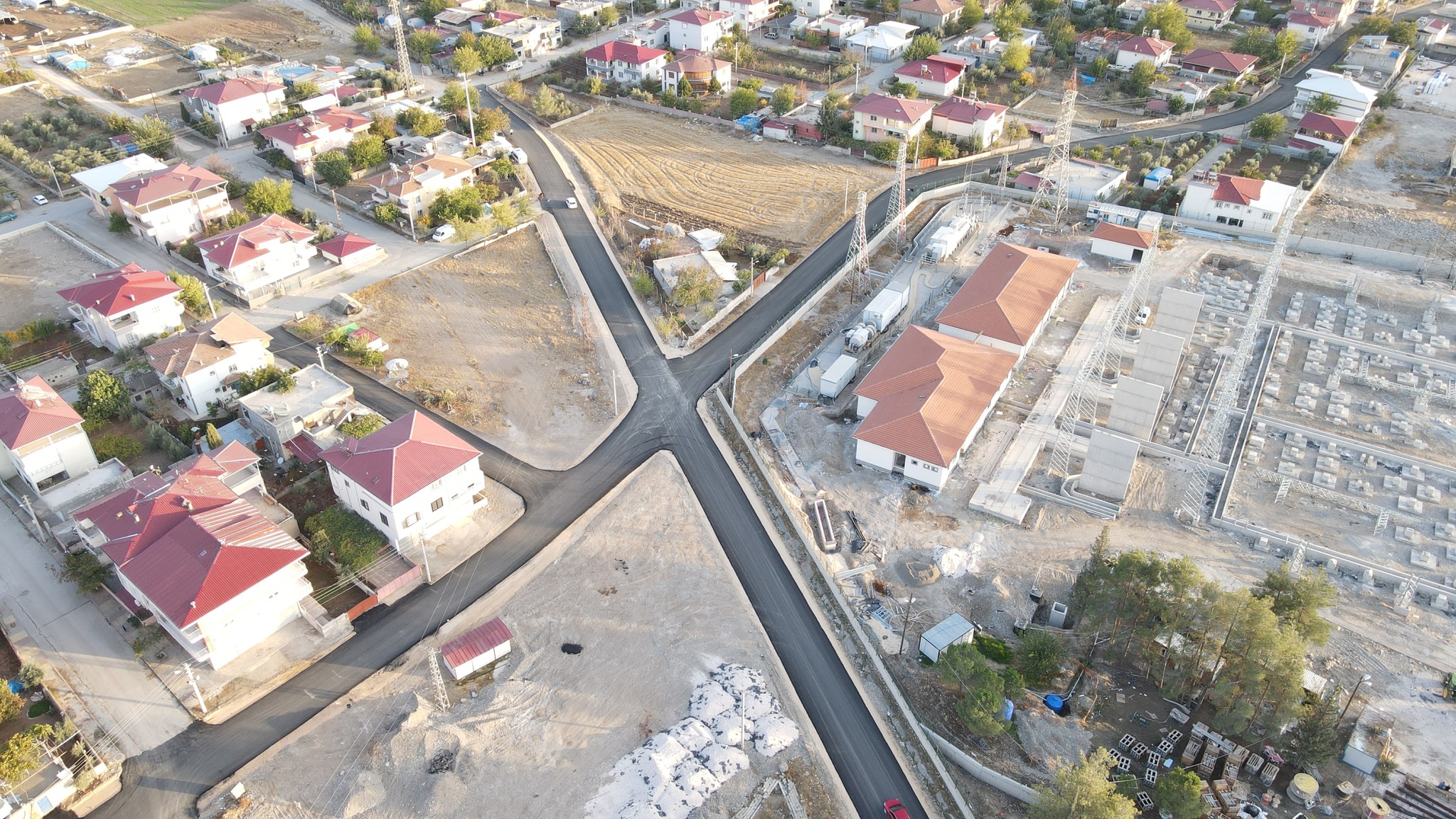 İkizer'le Pazarcık'ta Hizmet Seferberliği Sürüyor (7)
