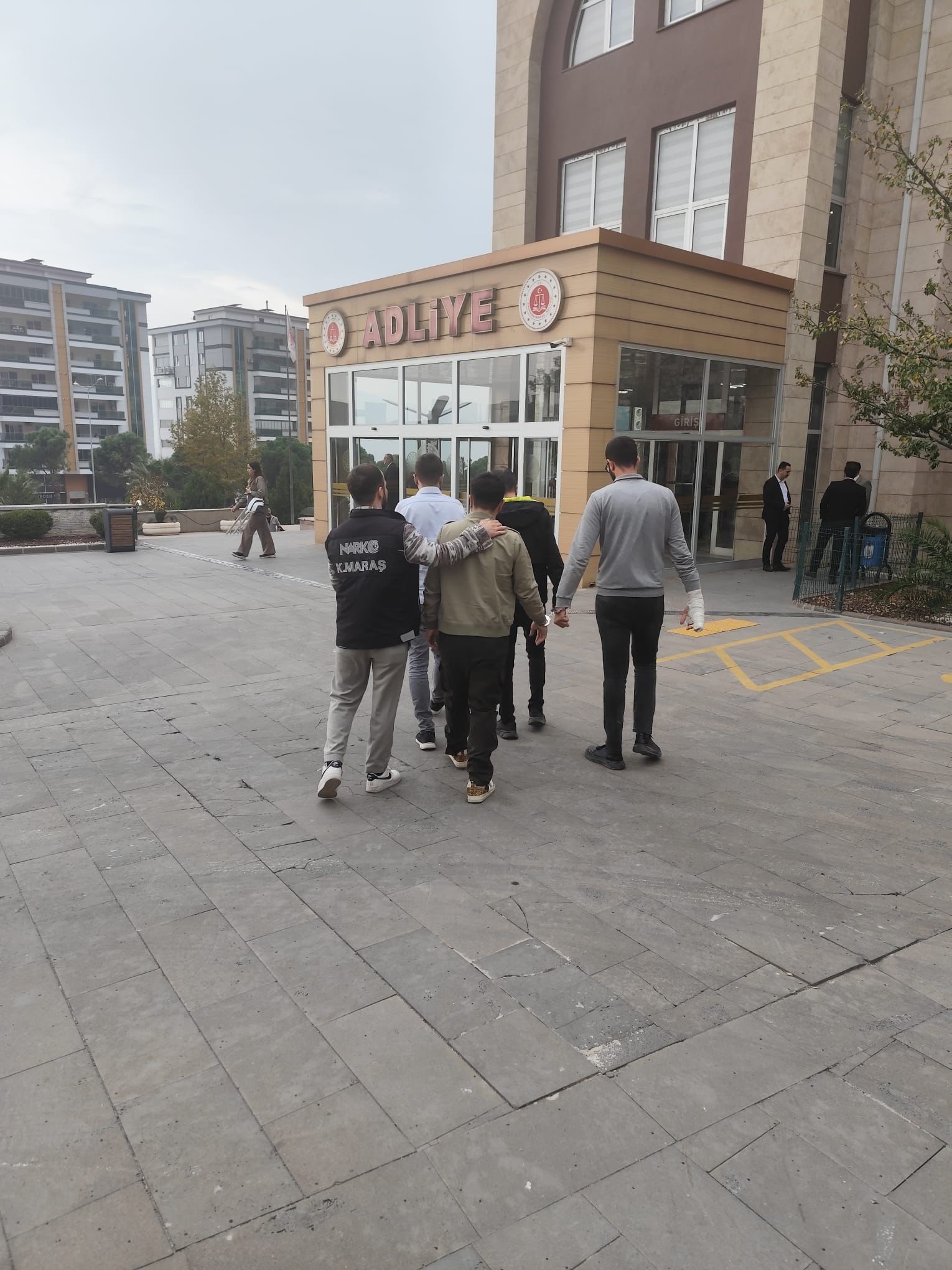 Kahramanmaraş’ta Narkotik Operasyon 4 Şahıs Tutuklandı (3)