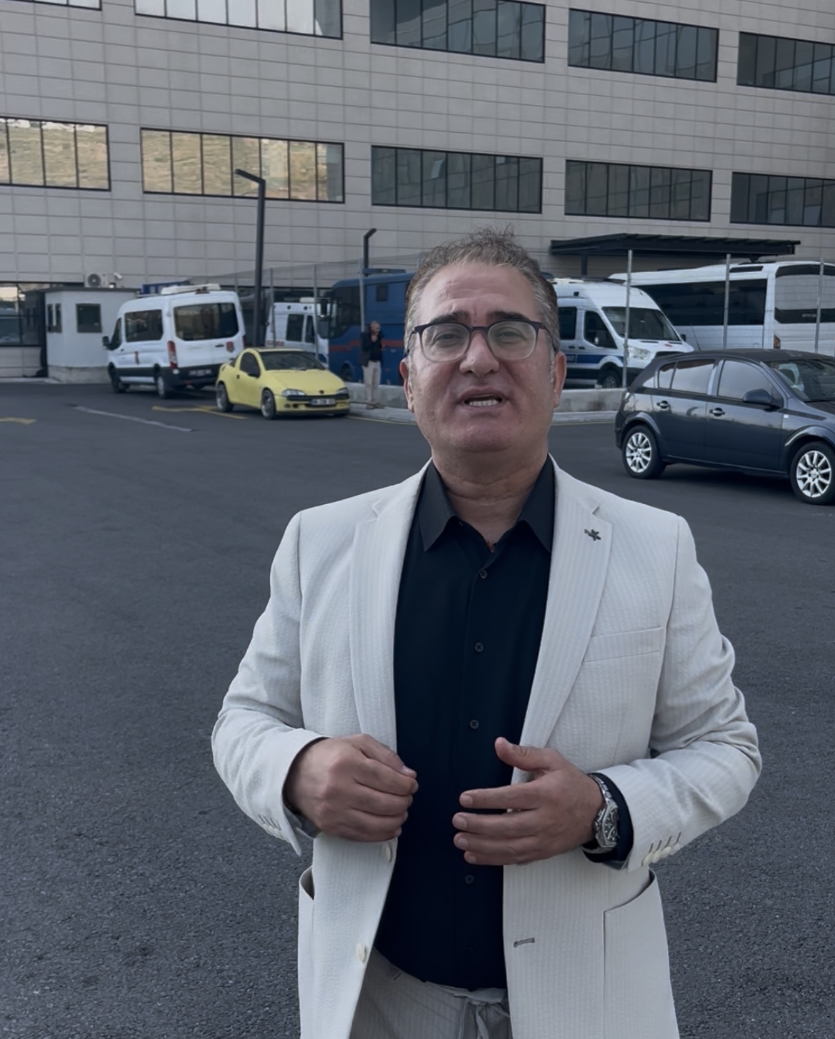 Sağlık Çalışanlarımızı, Jandarmamızı Ve İnfaz Koruma Memurlarımızı Koruyun