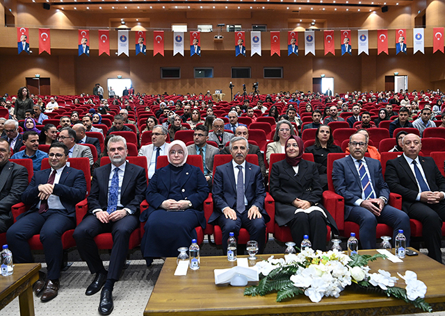 Sosyal Ve Beşerî Bilimler Akademisi (4)