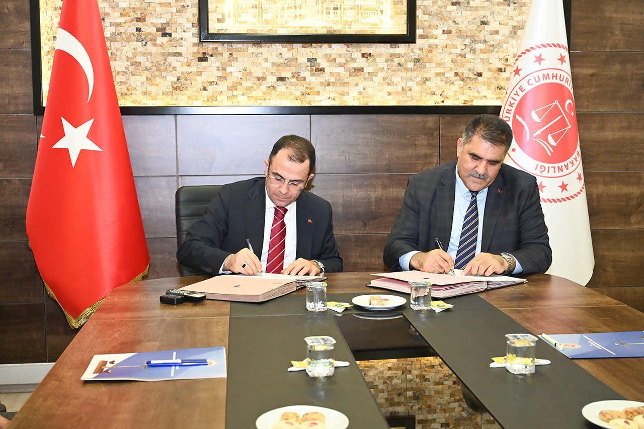 Türkoğlu Güzelleşiyor, Hükümlüler Özgürlüğe Bir Adım Daha Yaklaşıyor (2)