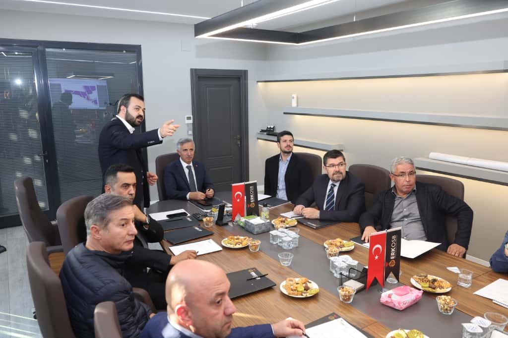 Vali Ünlüer, Erkenez Osb Müteşebbis Heyet Toplantısına Katıldı (4)-1