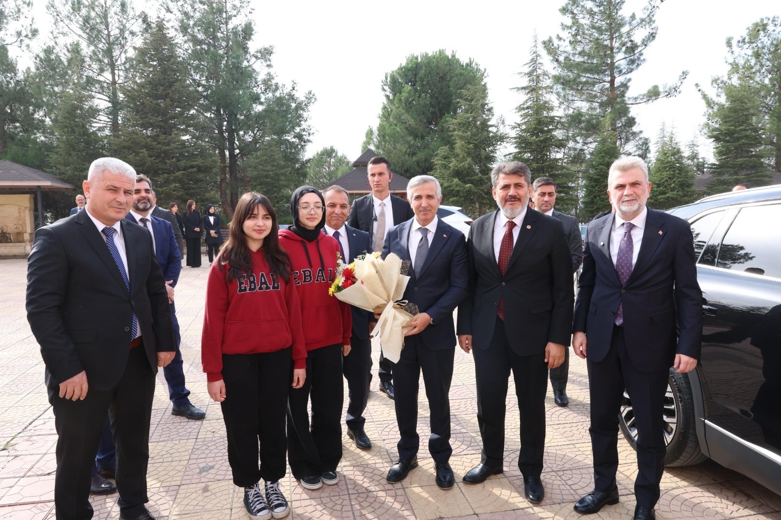 Vali Ünlüer’den 24 Kasım’da Anlamlı Ziyaret (1)