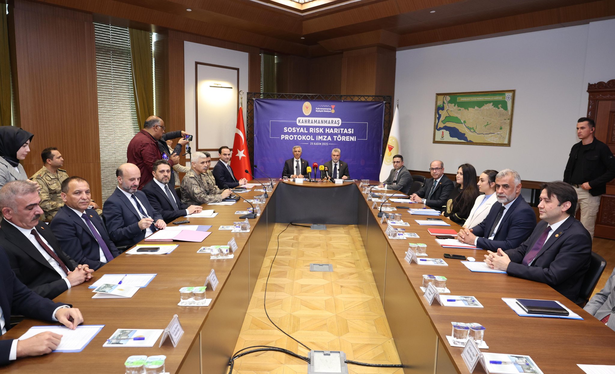 Valilik Ve Kmbşb Arasında Sosyal Risk Haritası İşbirliği Protokolü Imzalandı (1)