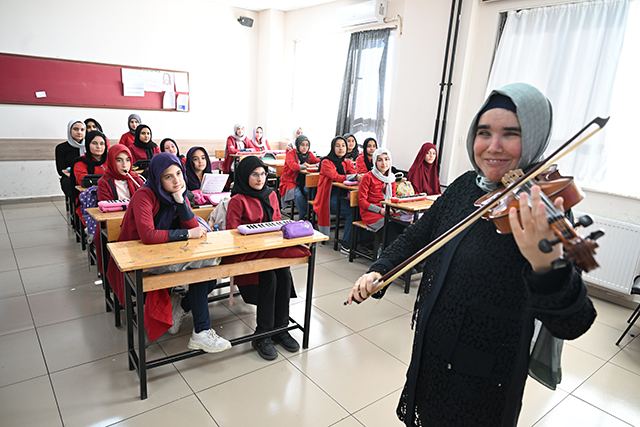 A A 20251210 39939161 39939157 G O R M E E N G E L L I M U Z I K O G R E T M E N I M E L O D I L E R L E O G R E N C I L E R I N E I L H A M O L U Y O R