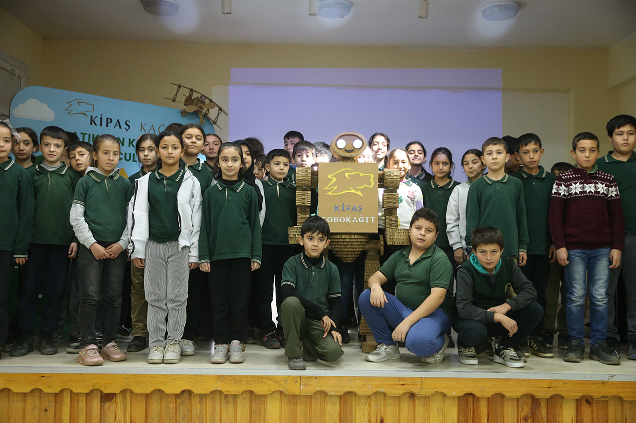 A A 20251225 40073606 40073604 K A H R A M A N M A R A S T A A T I K K A G I T L A R D A N U R E T I L E N K A R T O N R O B O T O G R E N C I L E R E C E V R E B I L I N C I K A Z A N D I R D I