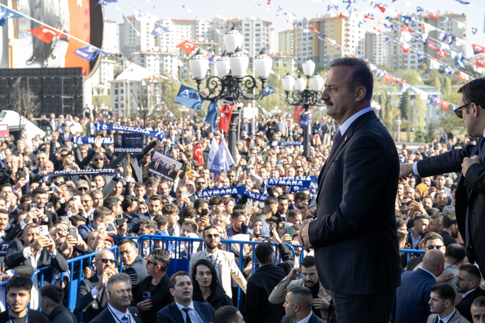 Anahtar Parti 100 Bin Üye Barajını Aştı-1