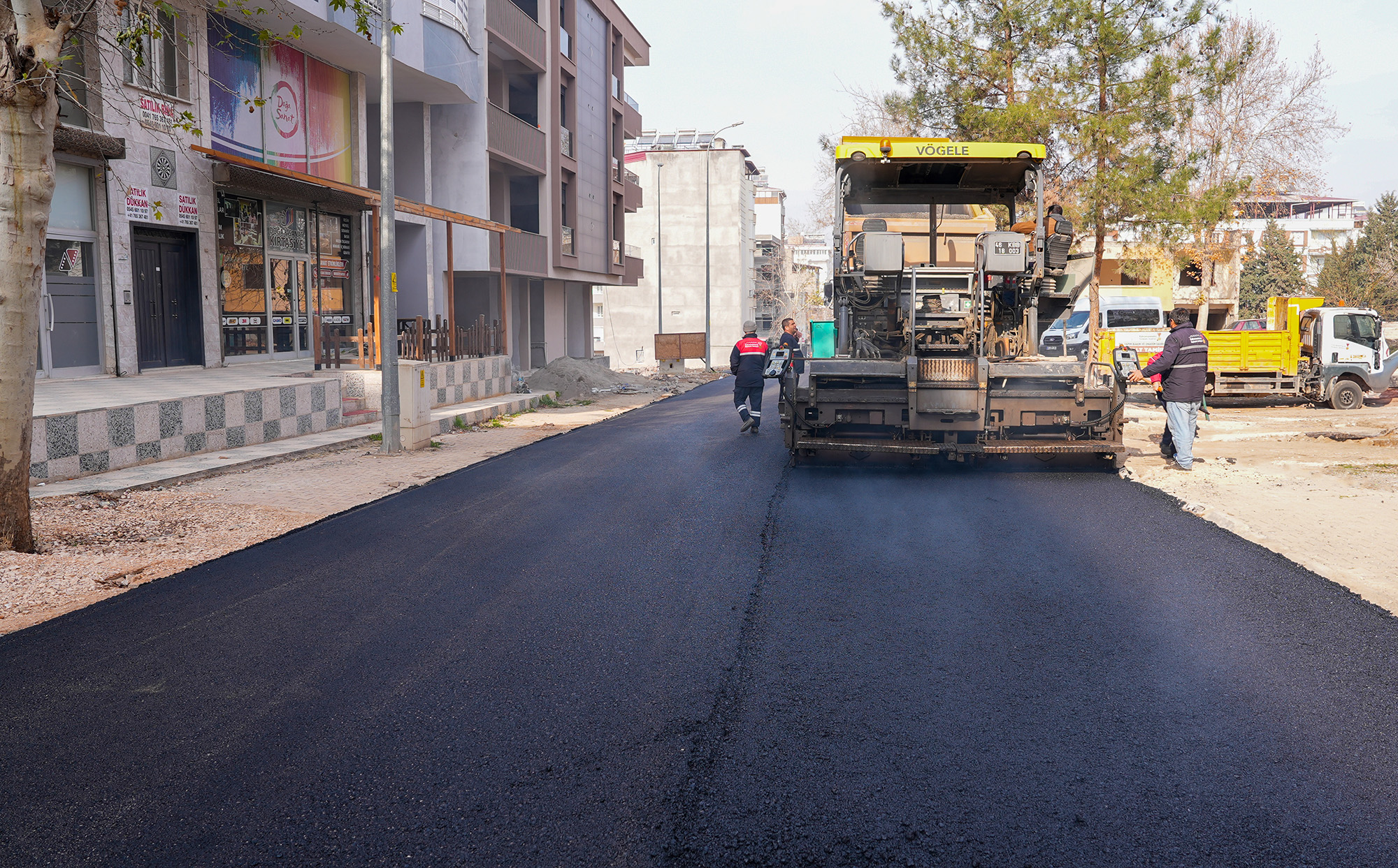 Atatürk Caddesi (2)