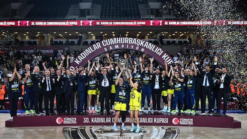 Kadınlar Cumhurbaşkanlığı Kupası'nı Fenerbahçe Opet Kazandı (2)