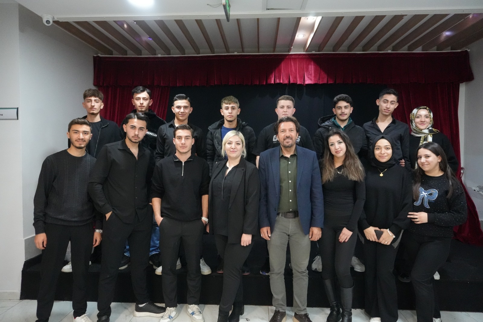 Kavlaklı Mesem Öğrencilerinden Anlamlı Sosyal Sorumluluk Hizmeti (1)