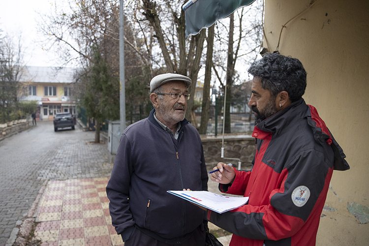 Tunceli'de Gönüllüler Deprem Risklerine Karşı Ev Ve Iş Yerlerinde 3