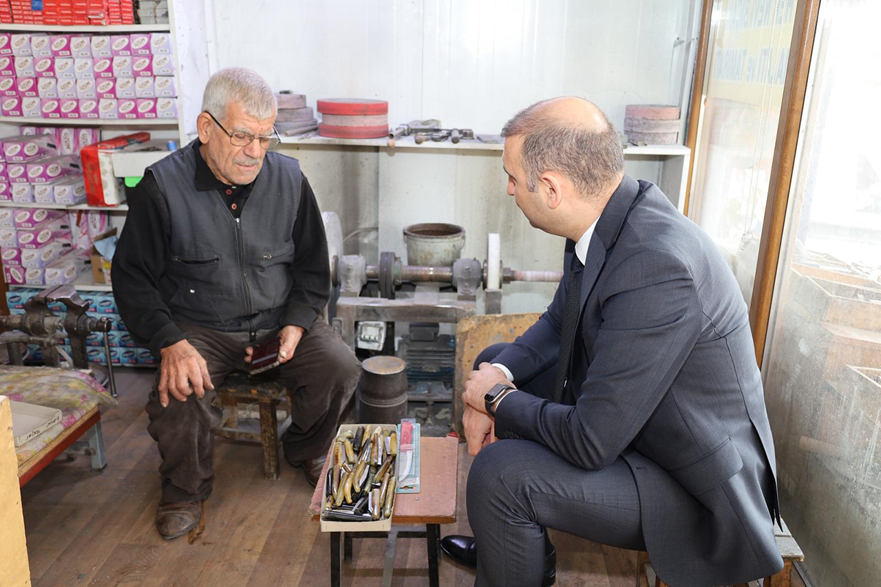 Yasin Özdemir’den Eski Sporcu Hasan Tandoğdu’ya Ziyaret (2)