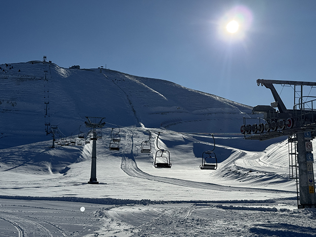 A A 20260102 40144356 40144355 Y E D I K U Y U L A R K A Y A K M E R K E Z I N D E K A R K A L I N L I G I 70 S A N T I M E T R E Y E U L A S T I-1