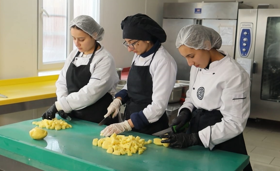 A A 20260112 40232740 40232737 K A H R A M A N M A R A S T A A S C I L I K O G R E N C I L E R I T A S I M A L I O G R E N C I L E R I C I N Y E M E K C I K A R T I Y O R