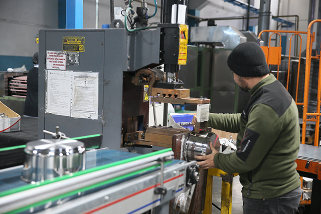 A A 20260116 40273031 40273030 K A H R A M A N M A R A S I N I H R A C A T I 2025 T E 1 M I L Y A R 280 M I L Y O N D O L A R A Y U K S E L D I