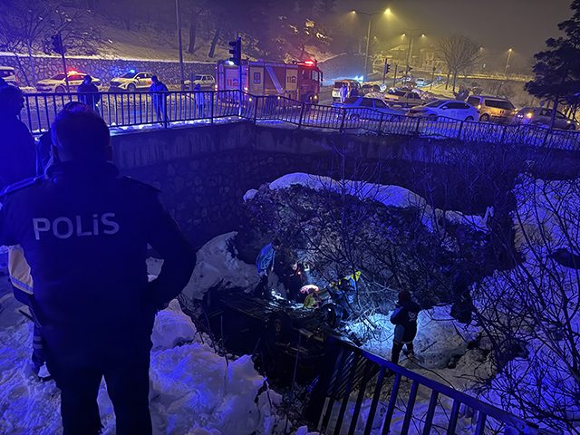 A A 20260124 40357884 40357879 K A H R A M A N M A R A S T A K O P R U D E N D U S E N O T O M O B I L D E K I 5 K I S I Y A R A L A N D I