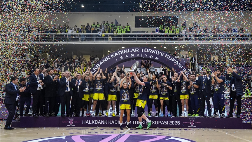 Basketbol Halkbank Kadınlar Türkiye Kupası'nı Fenerbahçe Opet Kazandı (2)