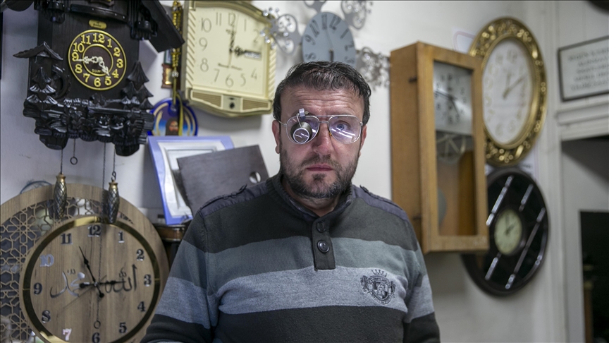 Depremlerde Kaybettiği Ailesinin Mesleğini Sürdürüyor (1)