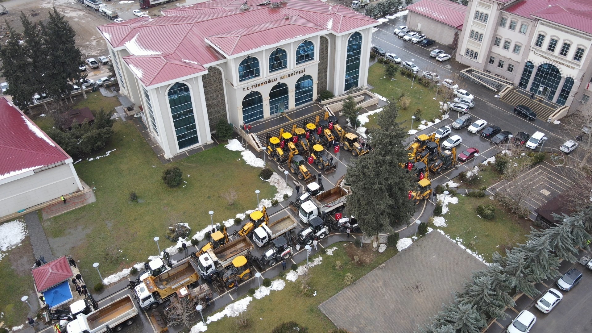 Şanlı Bayrağımızın Gölgesinde, Türkoğlu’na İlelebet Hizmet (1)