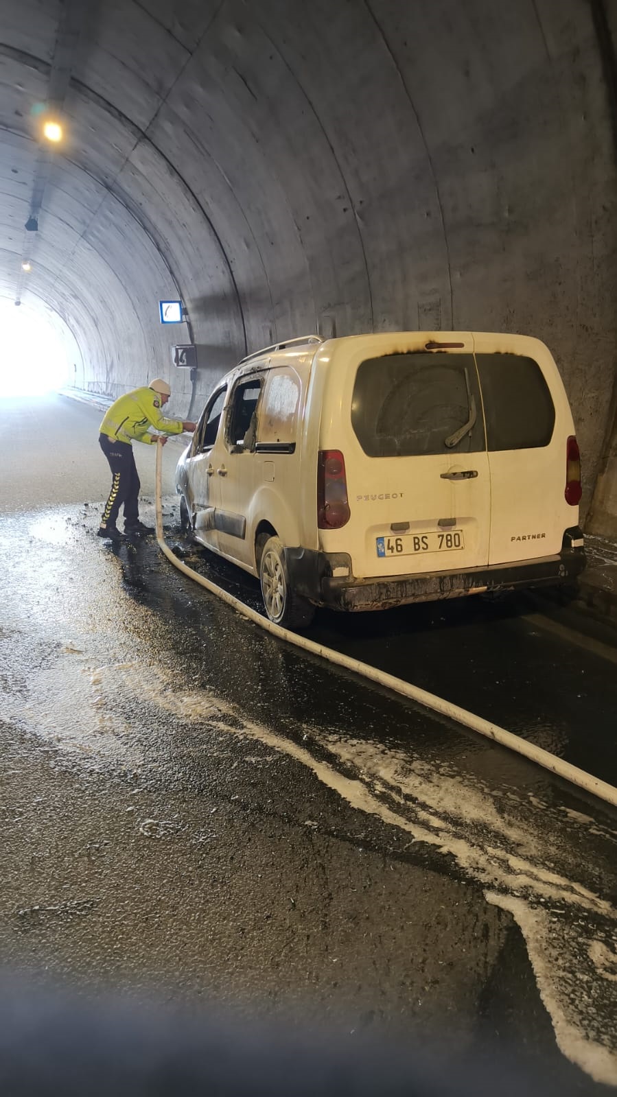 Tünelde Facianın Eşiğinden Dönüldü (3)
