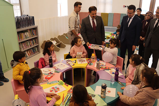 A A 20260224 40652811 40652809 H A T A Y V A L I S I M A S A T L I Y E N I D E N I N S A E D I L E N K U T U P H A N E D E I N C E L E M E L E R D E B U L U N D U