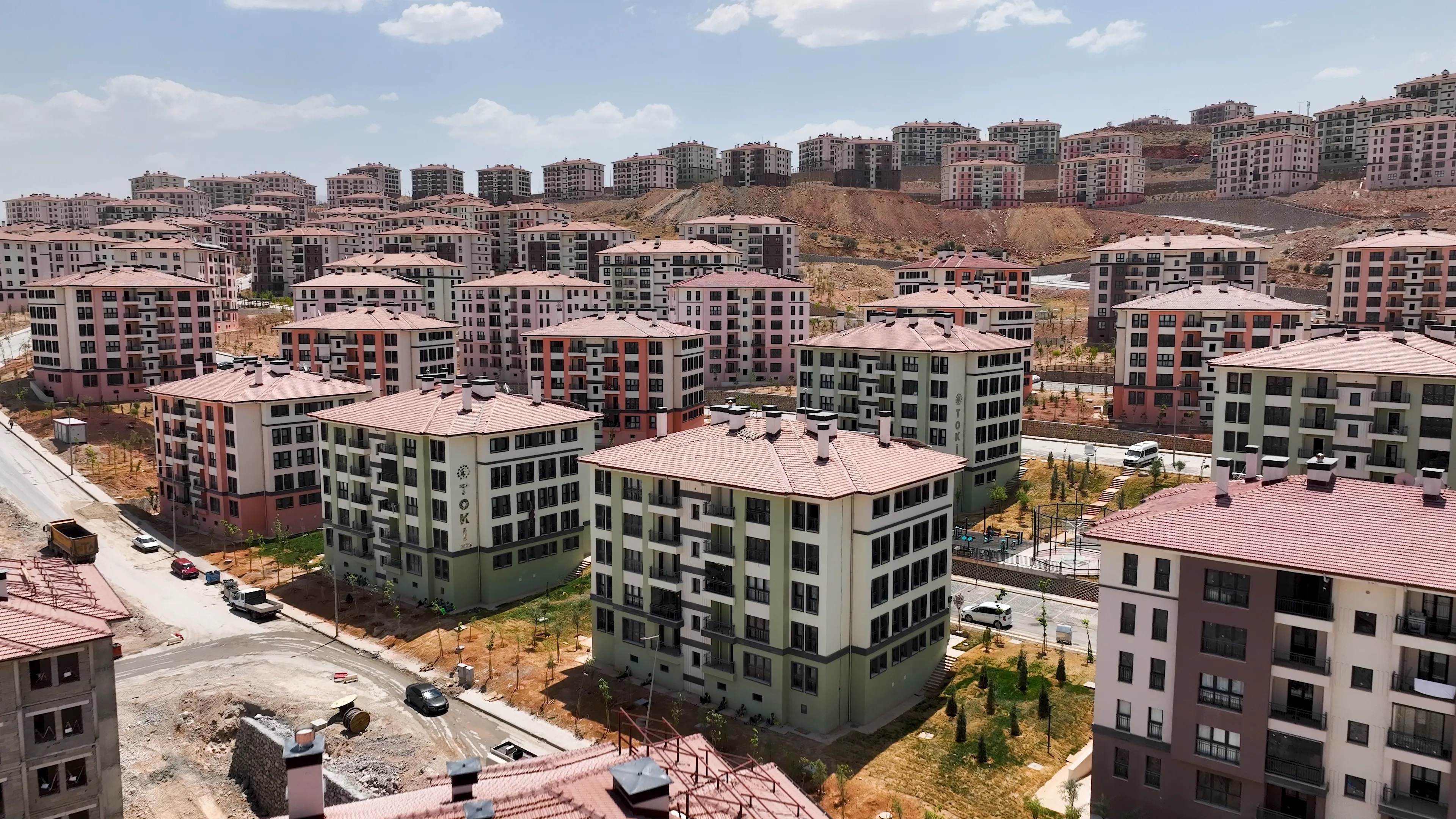 Asrın Felaketinden Asrın Inşasına (1)