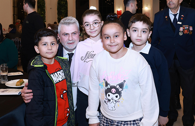 Büyük Aile Sofrası (4)