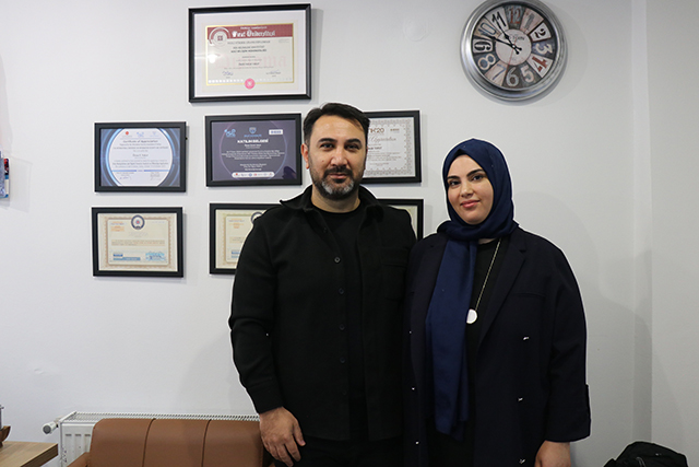 Depremzede Aile Isparta'da Kurdukları Siber Güvenlik Laboratuvarıyla Hayata Tutundu (2)