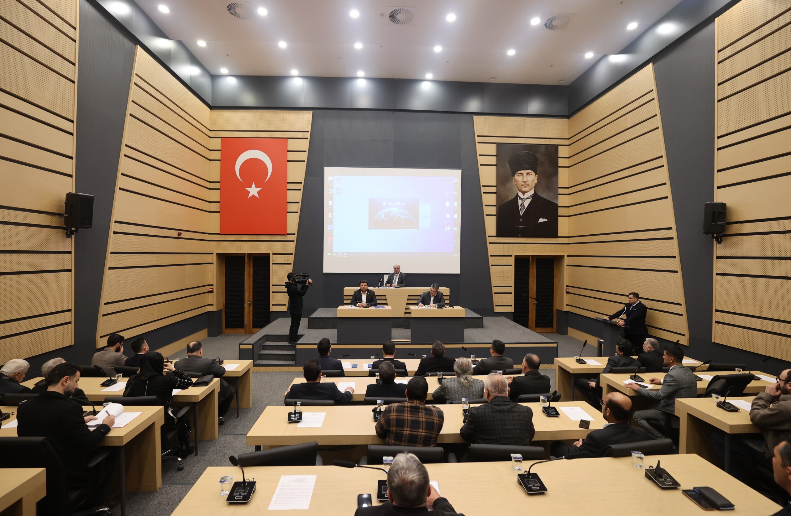 Dulkadiroğlu Belediyesi Şubat Ayı Olağan Meclis Toplantısını Gerçekleştirdi (1)