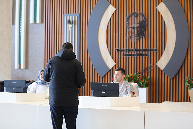 Hatay'da Depremden Sonra Inşa Edilen Hastanede 2 Yılda 73 Bin Ameliyat Gerçekleştirildi2