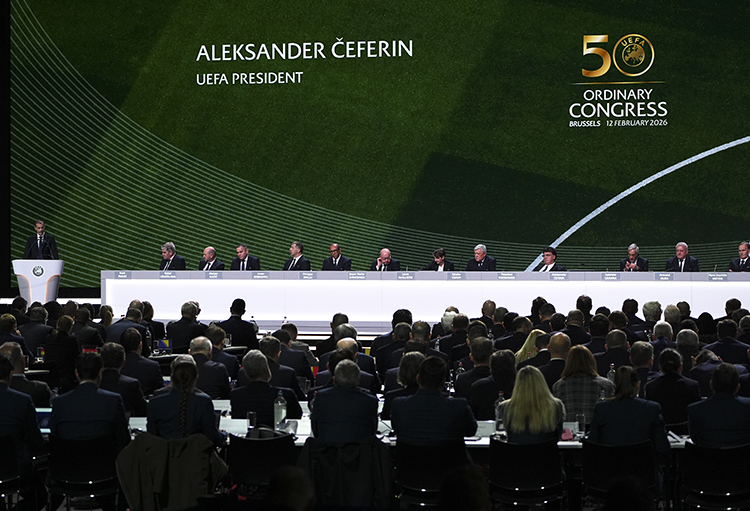 Uefa'nın 50. Olağan Genel Kongresi Belçika'da Yapıldı (4)