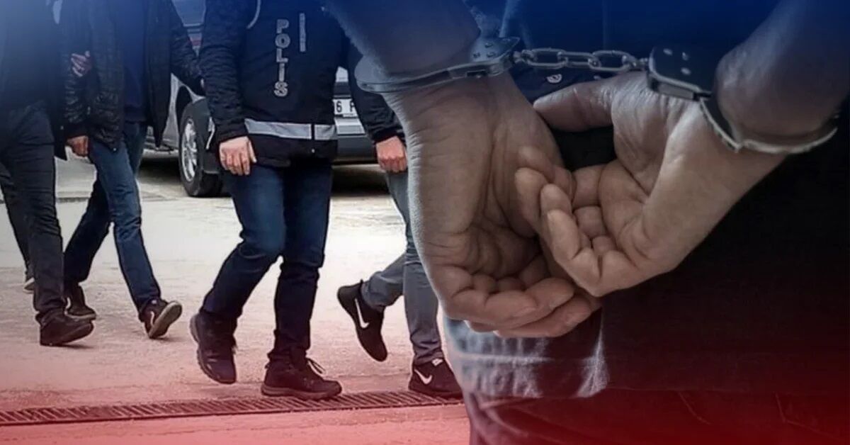 38 İlde Fetö Terör Örgütüne Yönelik Son 2 Haftadır Düzenlenen Operasyonlarda 298 Şüpheli Yakalandı